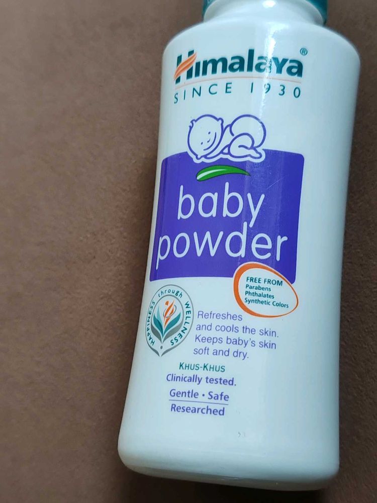 Himalaya Baby Powder 1