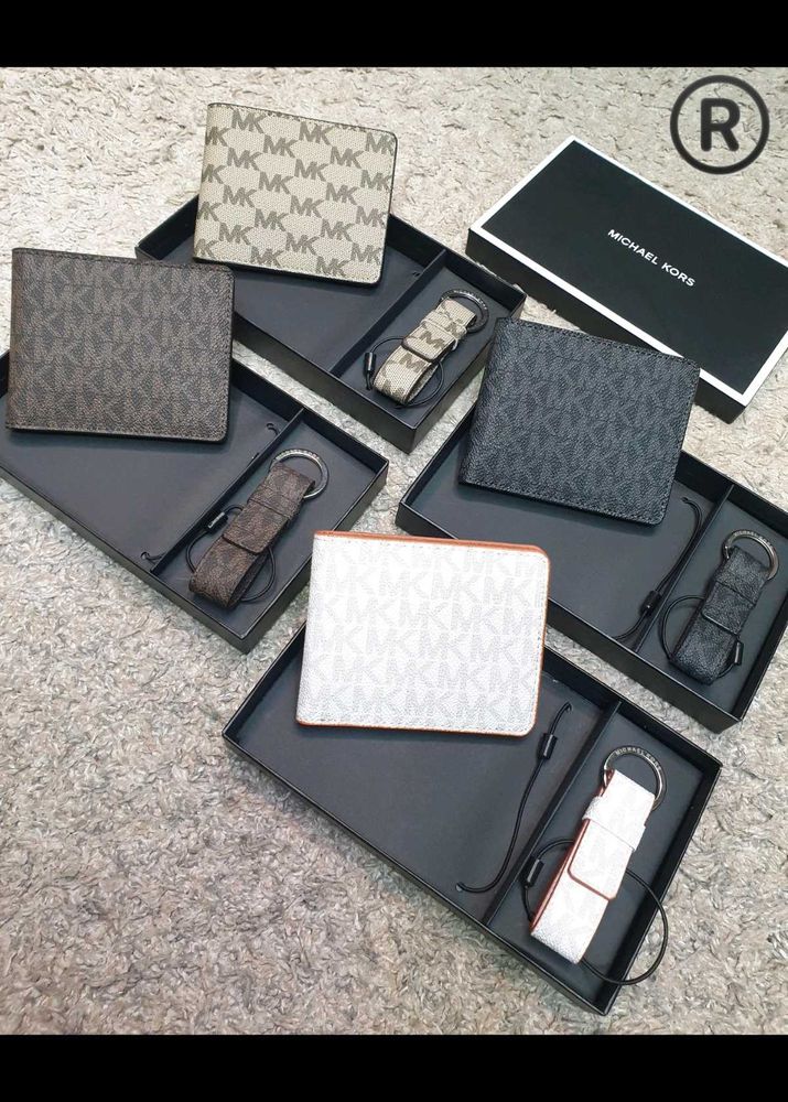 Micheal Kors Combo Wallet
