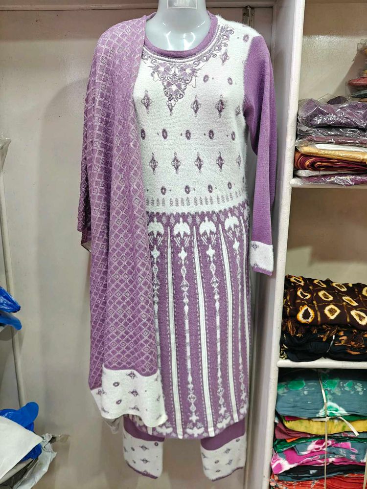 Lavender &amp; White Knit Salwar Kameez