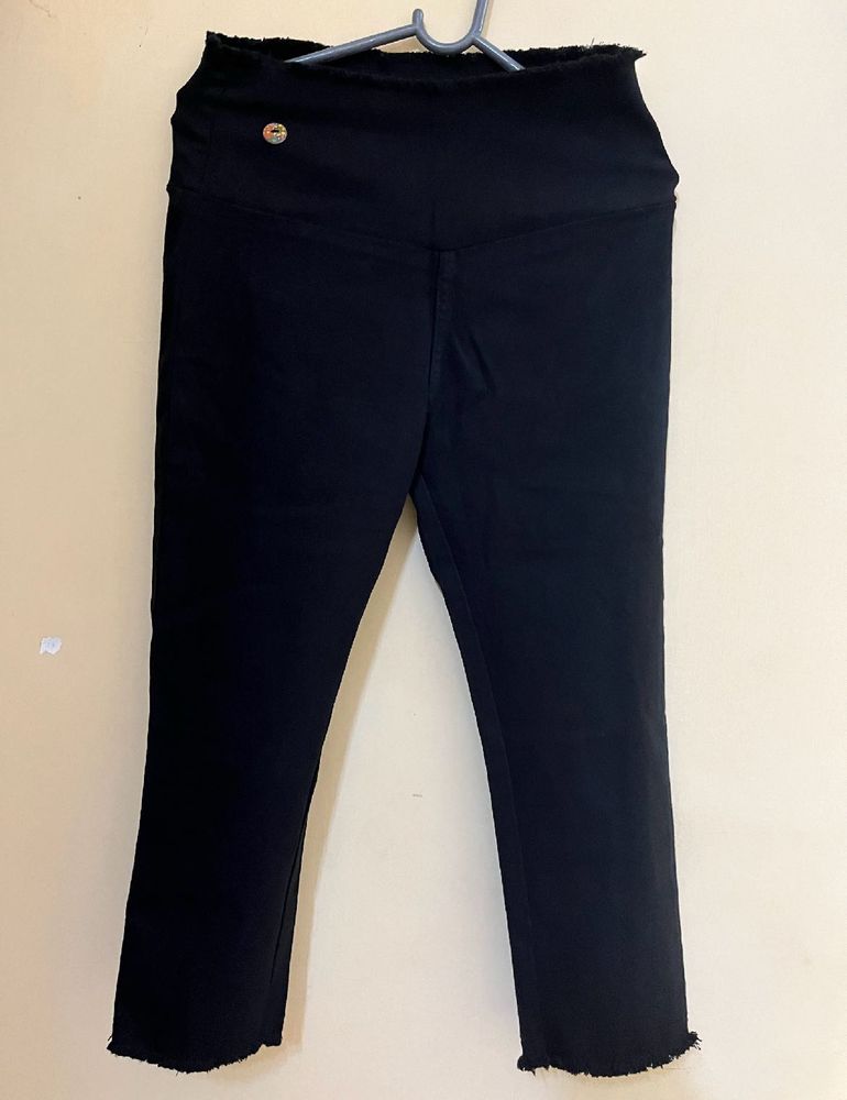 Unused Branded New Capri- Size Issue
