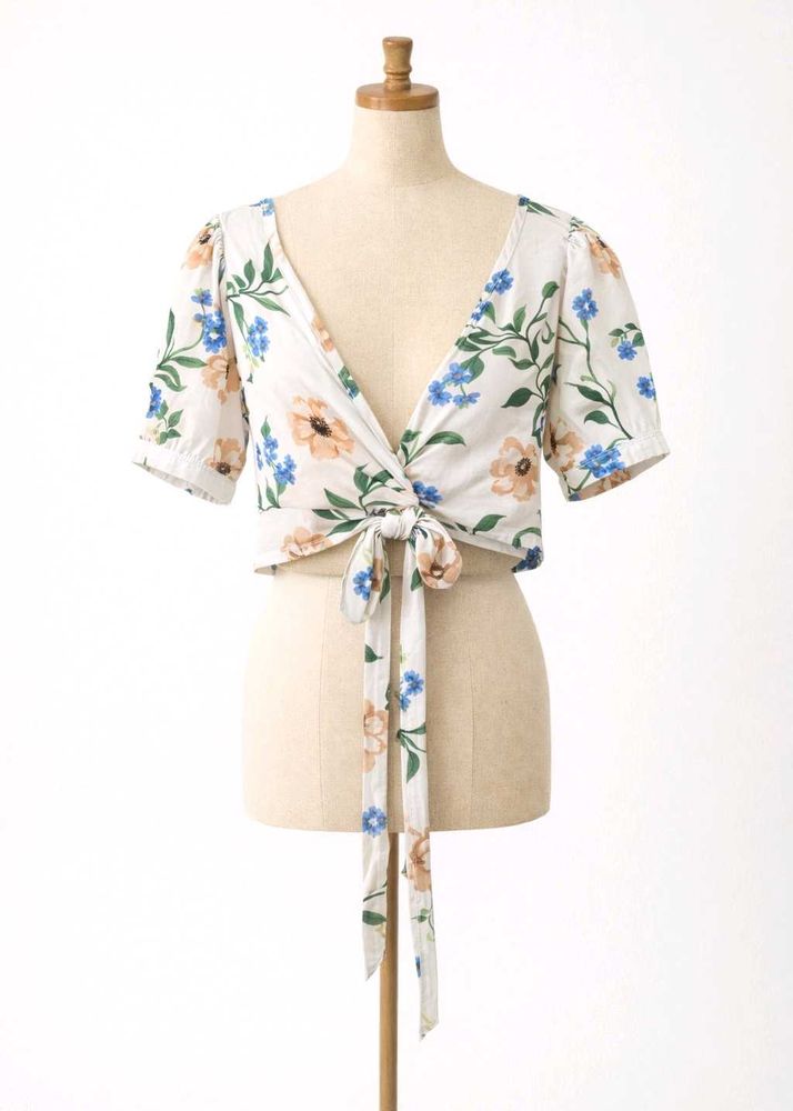 Floral Tie-Front Crop Top