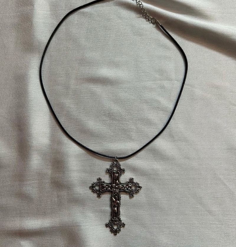 y2k cross necklace