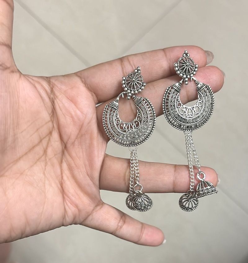 Silver Jhumka Earrings