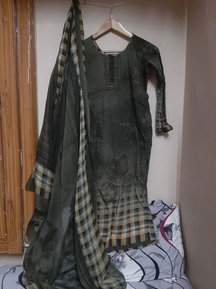 Kurta Set With Dupatta