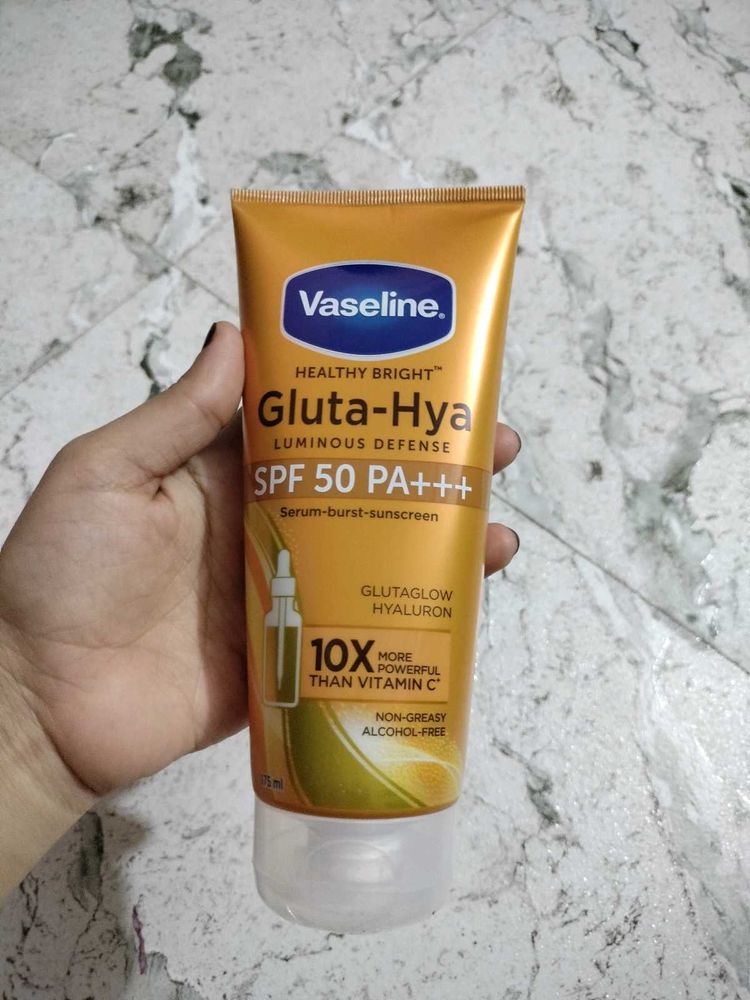 Vaseline Gluta_Hya Spf 50 Sunscreen 175ml