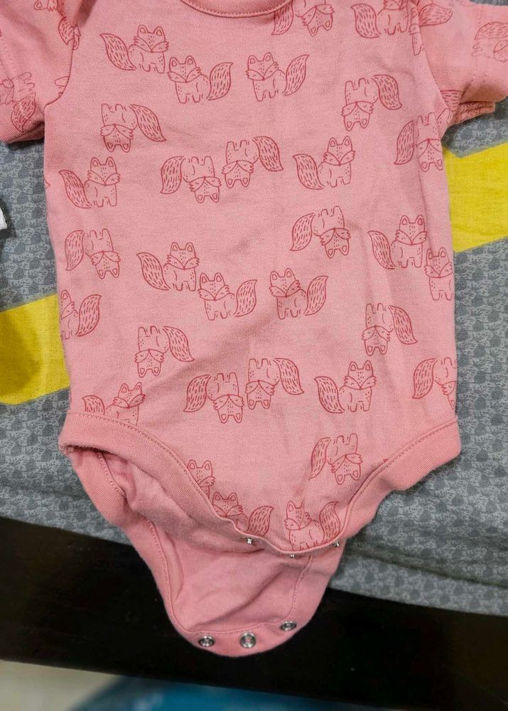 unisex mothercare onesies 0-3month