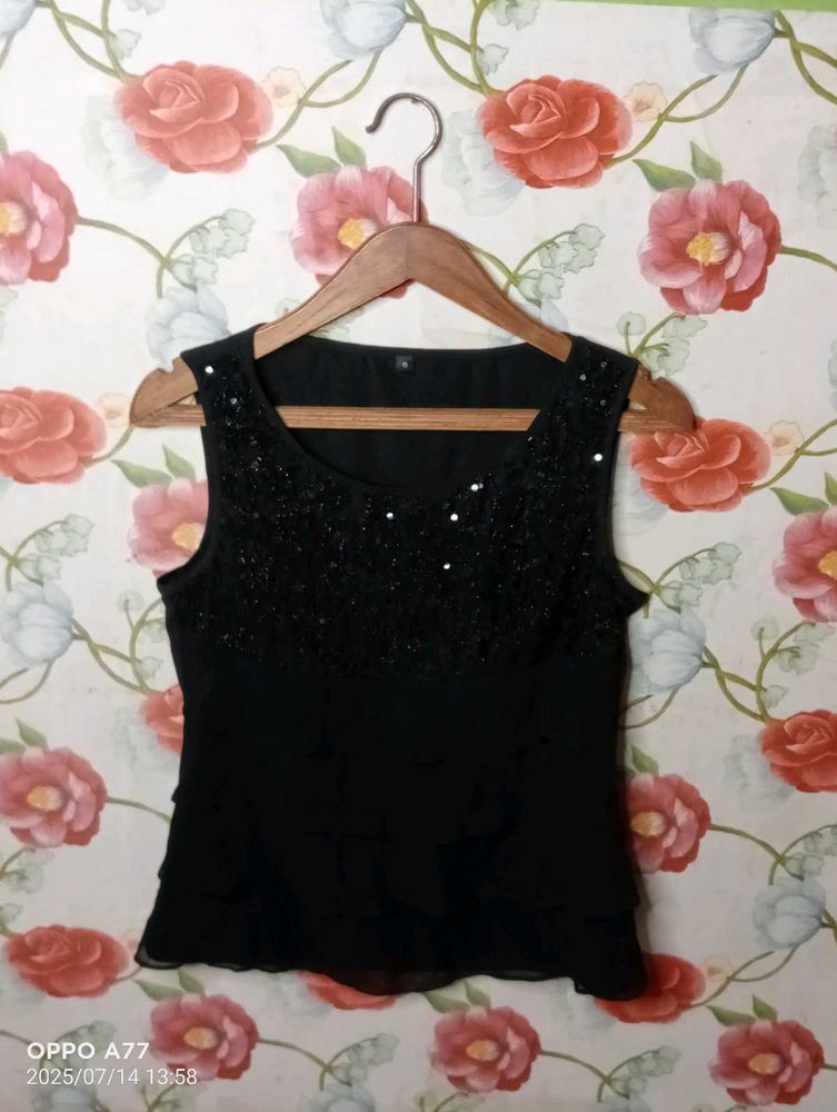 Black Sleeveless Top