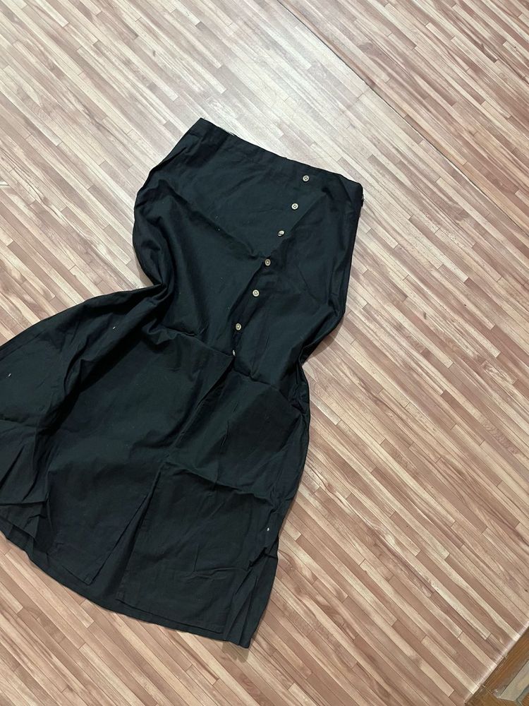 black aline skirt
