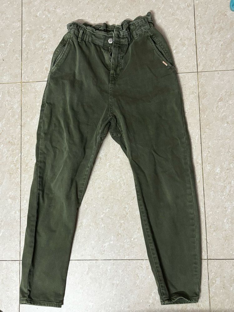 Ruffled Waist Olive Jeans Ankle Length