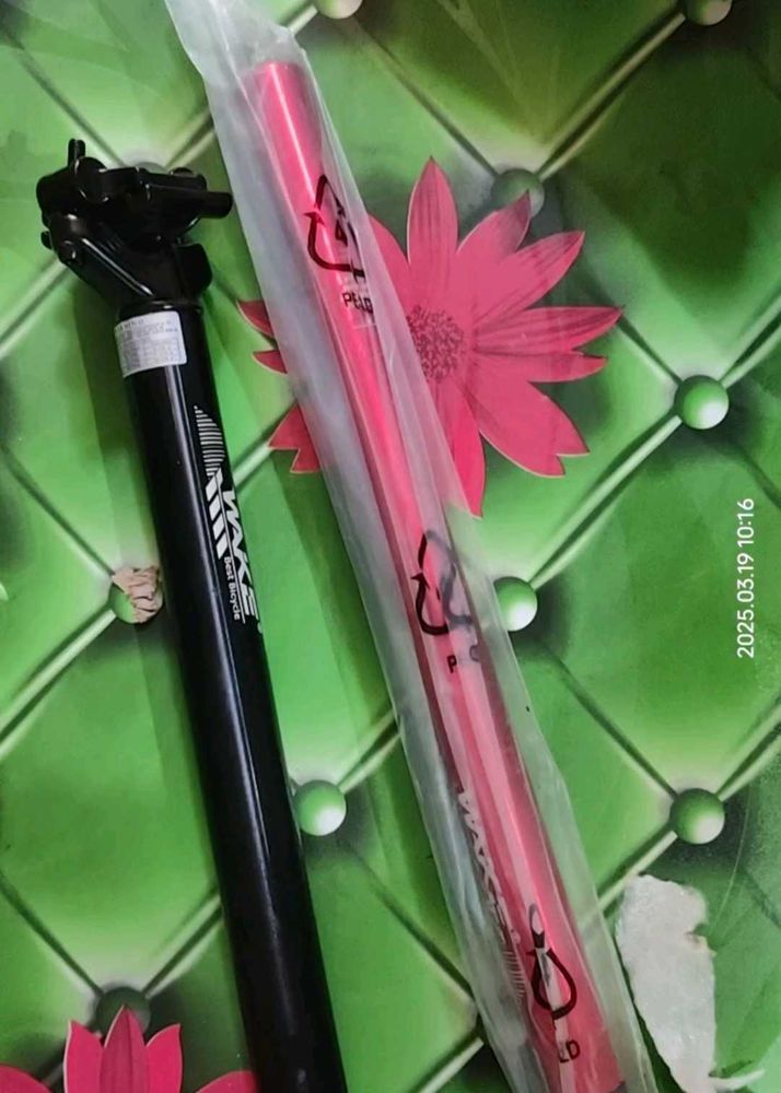 Wake Seat Post