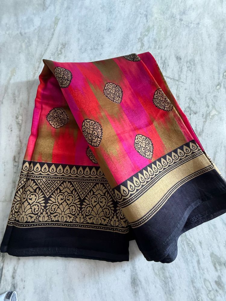 Pink &amp; Gold Print Saree