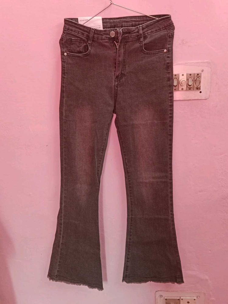 WOMEN&#39;S BOOTLEG FASHION JEANS