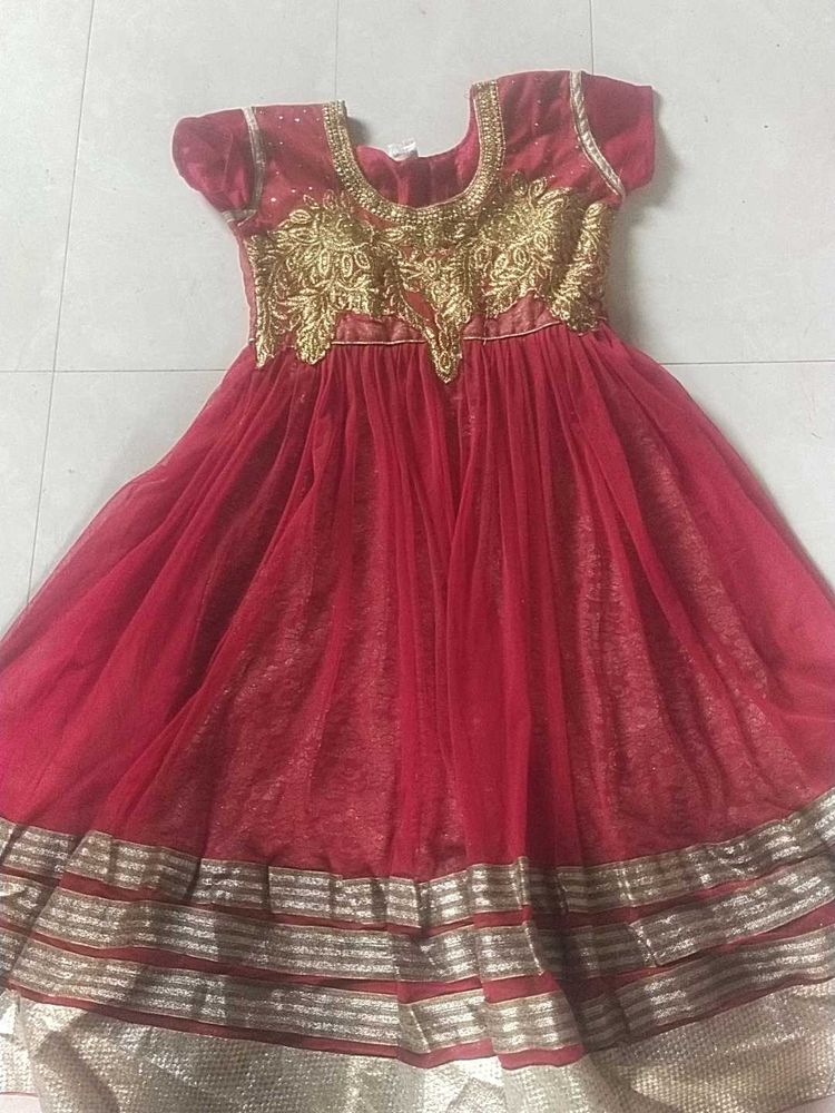 Party, Wedding, Festival Wearing Clothes