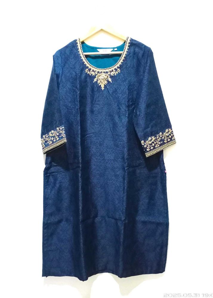 Biba Embroidered Bottle Green Set