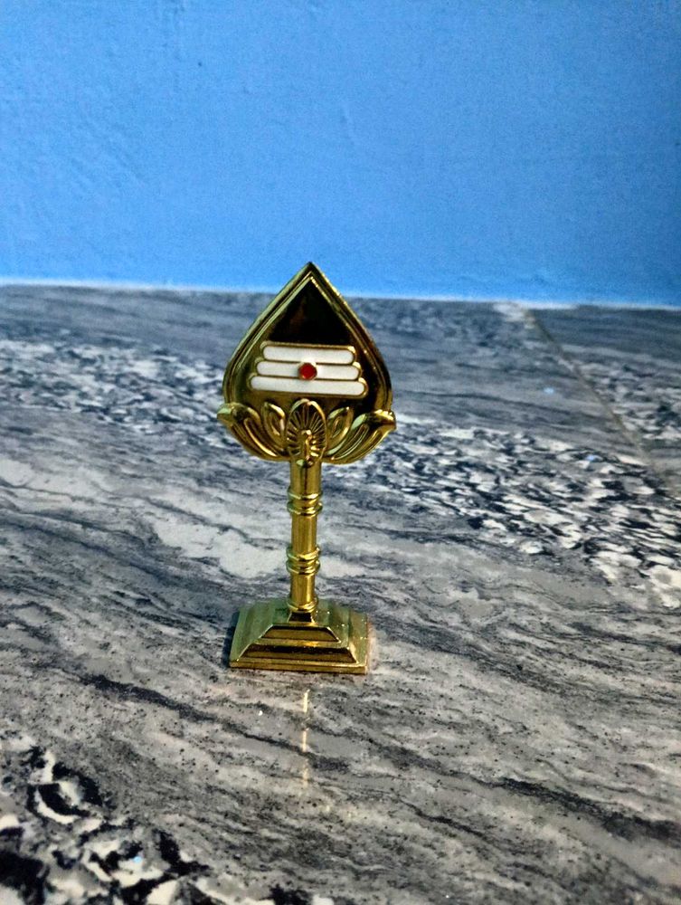 Shiva Lingam Showpiece