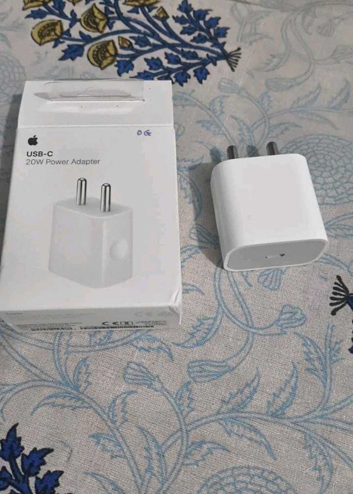 Original Apple Adaptor For Sell With Box And Bill