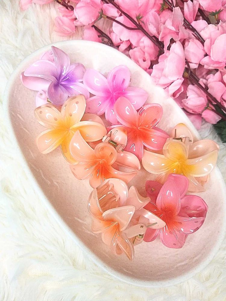 Flower Hair Claw Clips