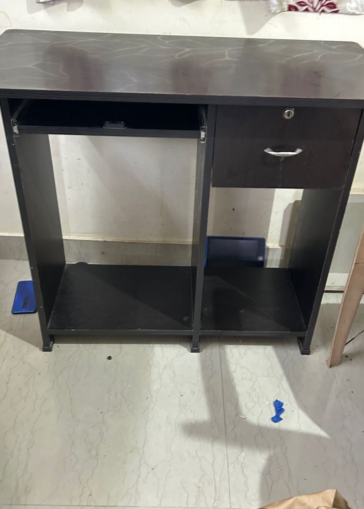 Dark Wood Computer Desk