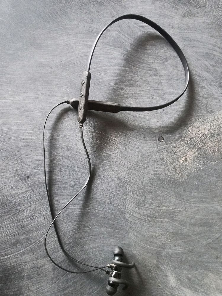 Boat Bluetooth Earphones
