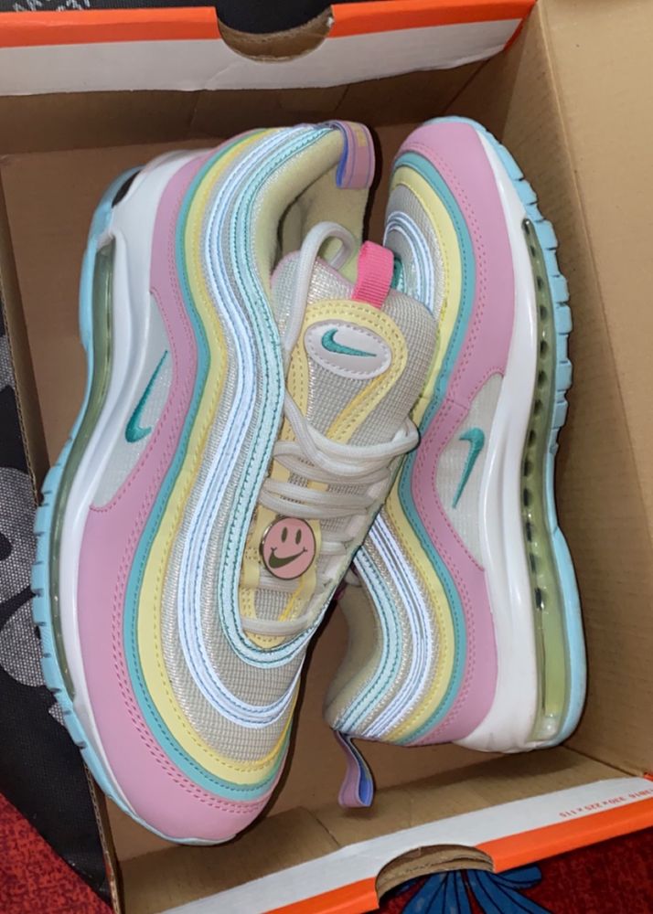 Unisex Nike Shoes