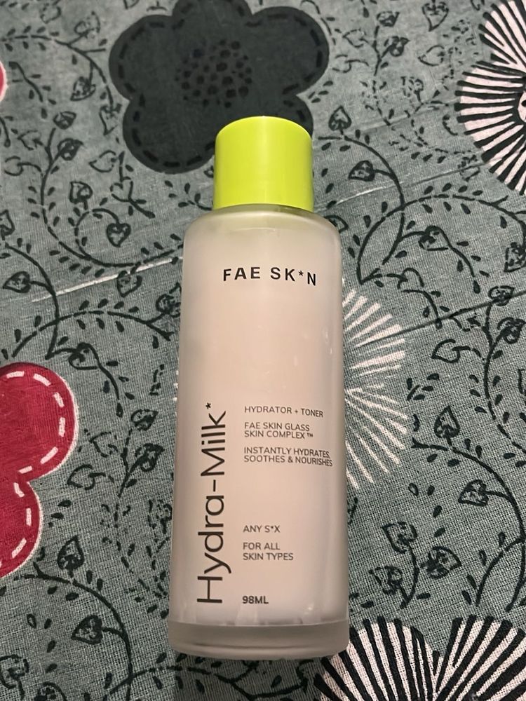 FAE SK&#39;N Hydra-Milk Toner