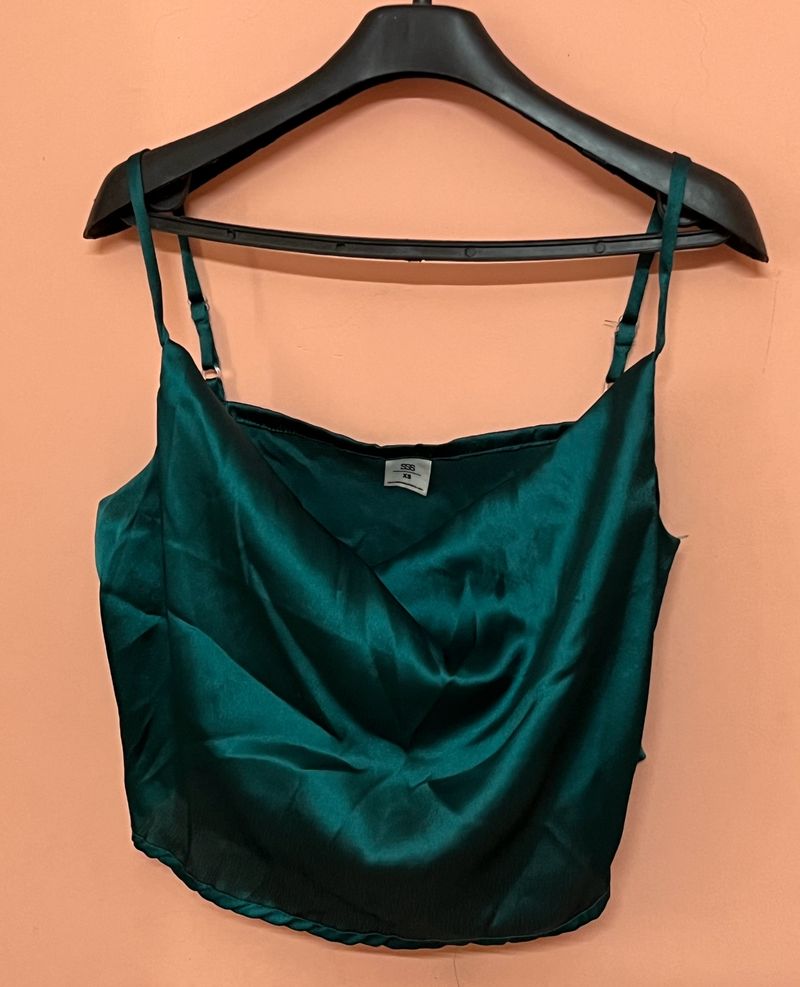 Sale ❗️Green Teal Satin Top 💗