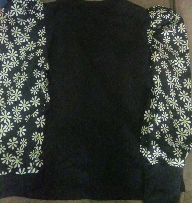 Floral Puff Sleeve Sweatshirt