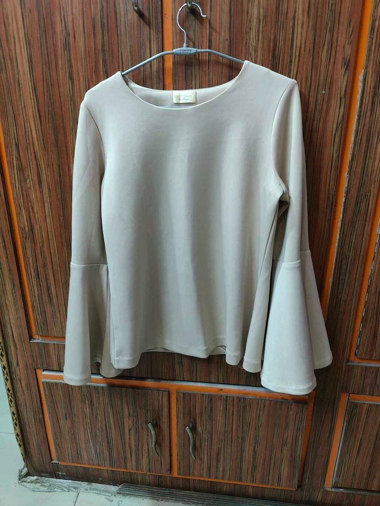 Bell Sleeve Top