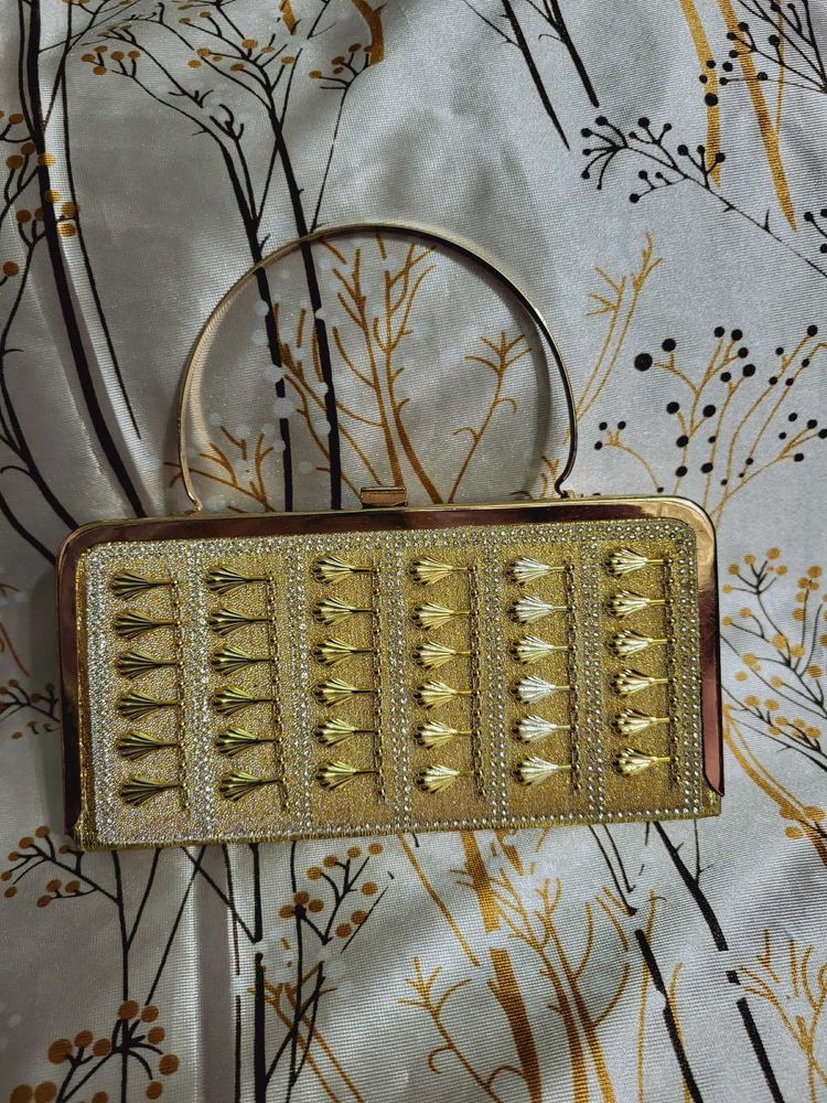 Trendy Clutch With Adjustable Handles 👝