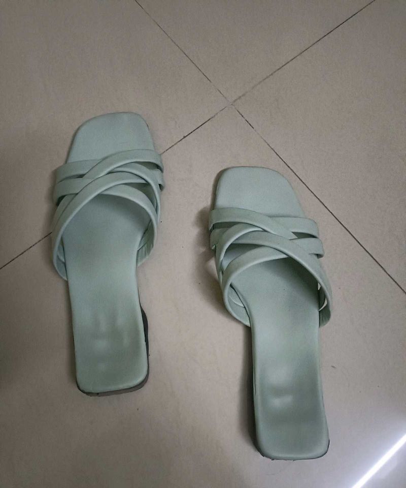 Flipflops For Women