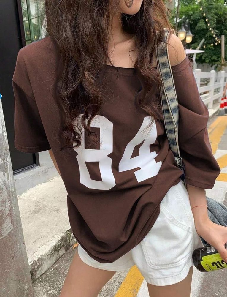 Oversized &#39;84&#39; Graphic Tee
