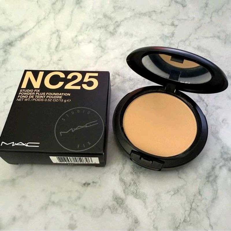 MAC Studio Fix Compact