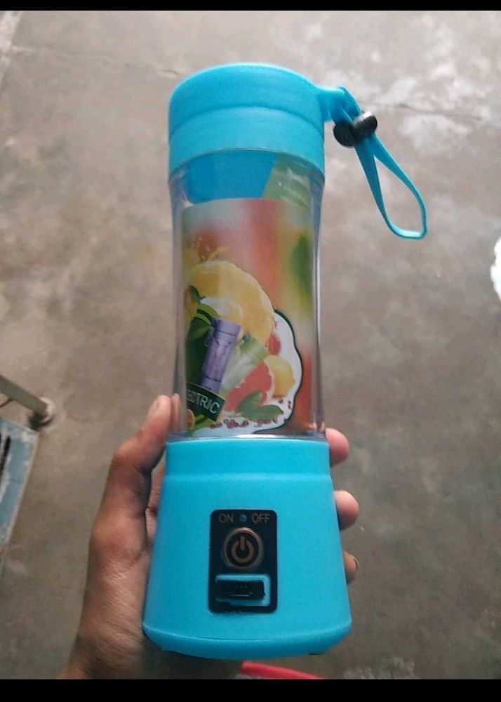 PORTABLE BLENDER JUICER BOTTLE