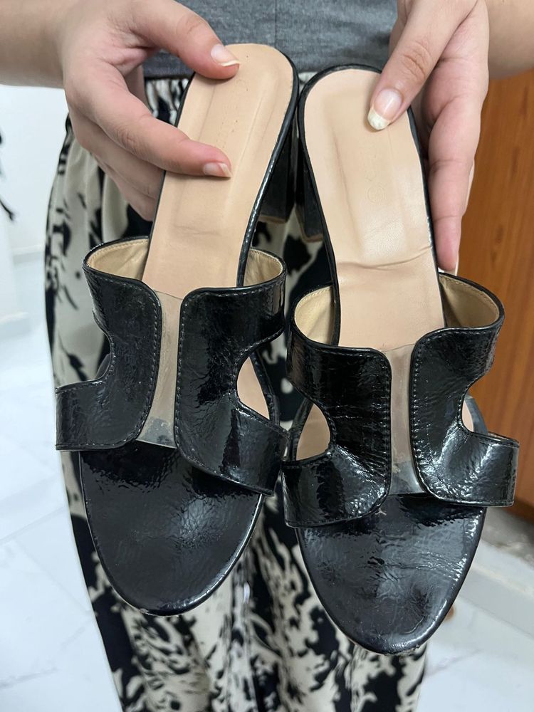 Black Patent Leather Block Heel Mules