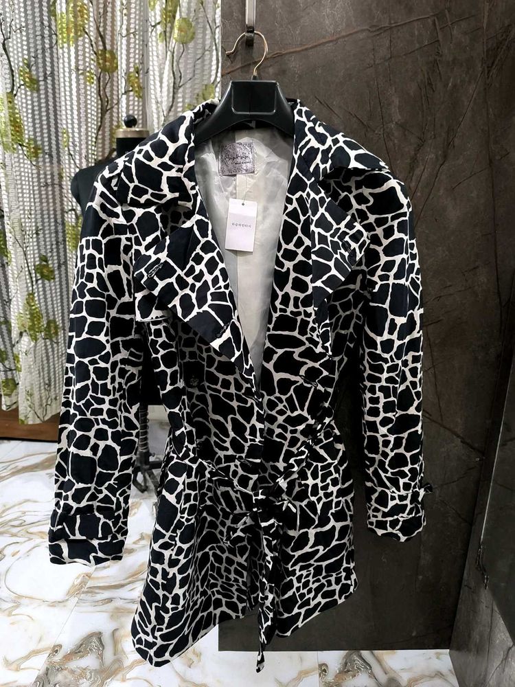 Chic Animal Print Trench Coat