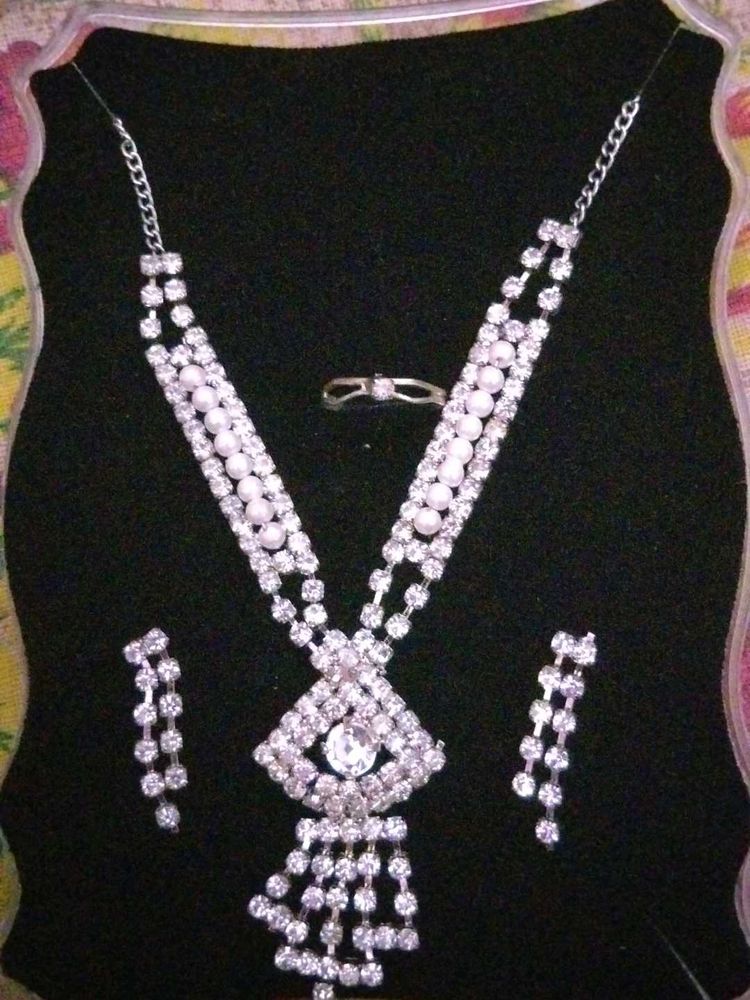 Jewellery Set
