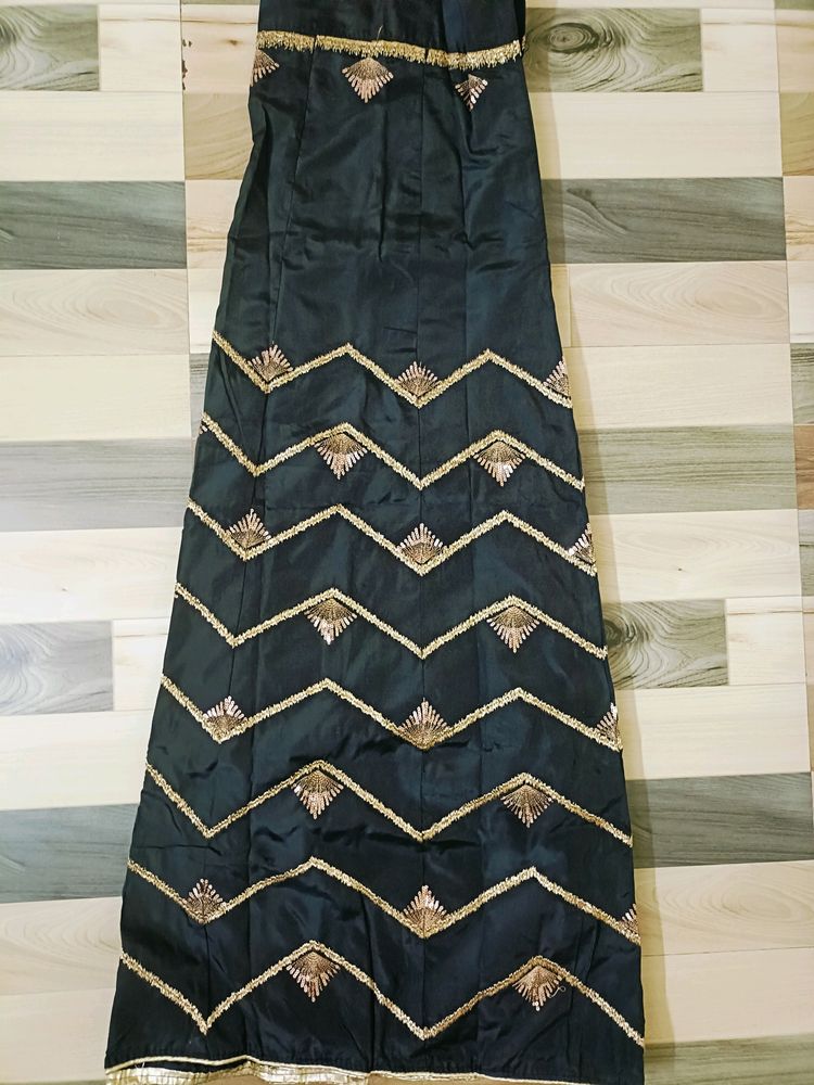 Elegant Lehga With Choli And Dupatta