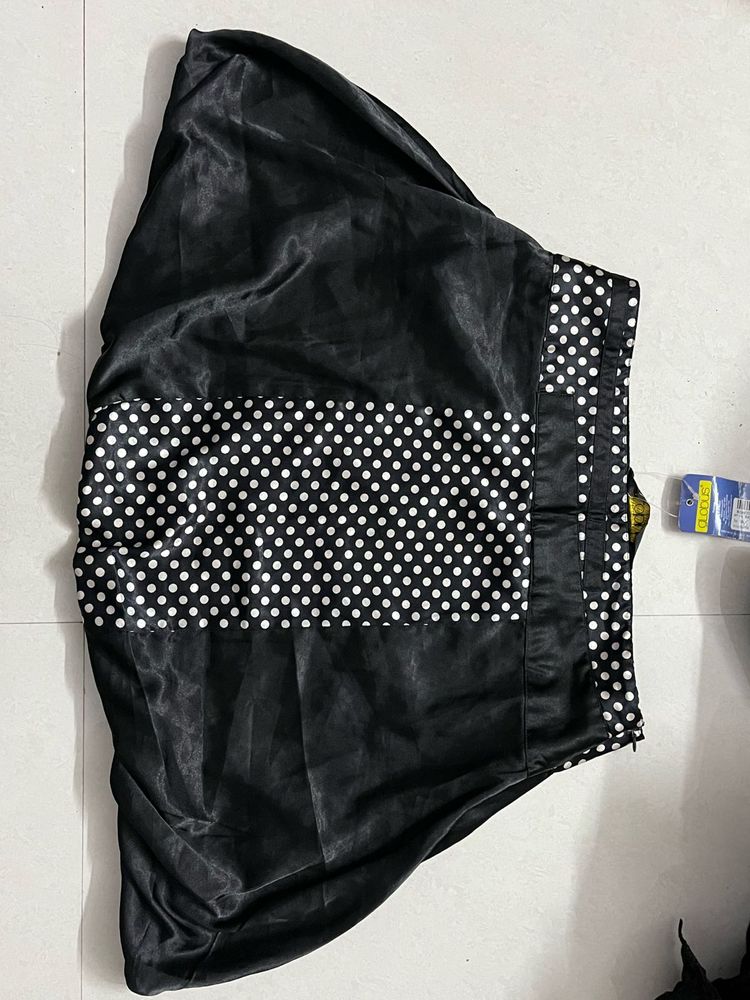 Pintrest korean Black Polka Dot Skirt