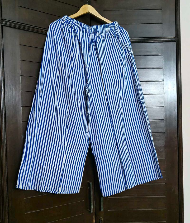 Women Blue Striped Wide Leg Palazzo Pants