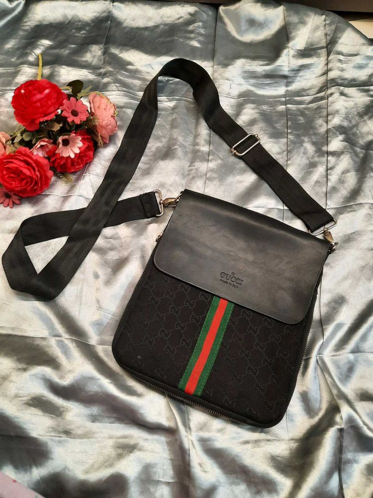 Gucci Messenger Bag