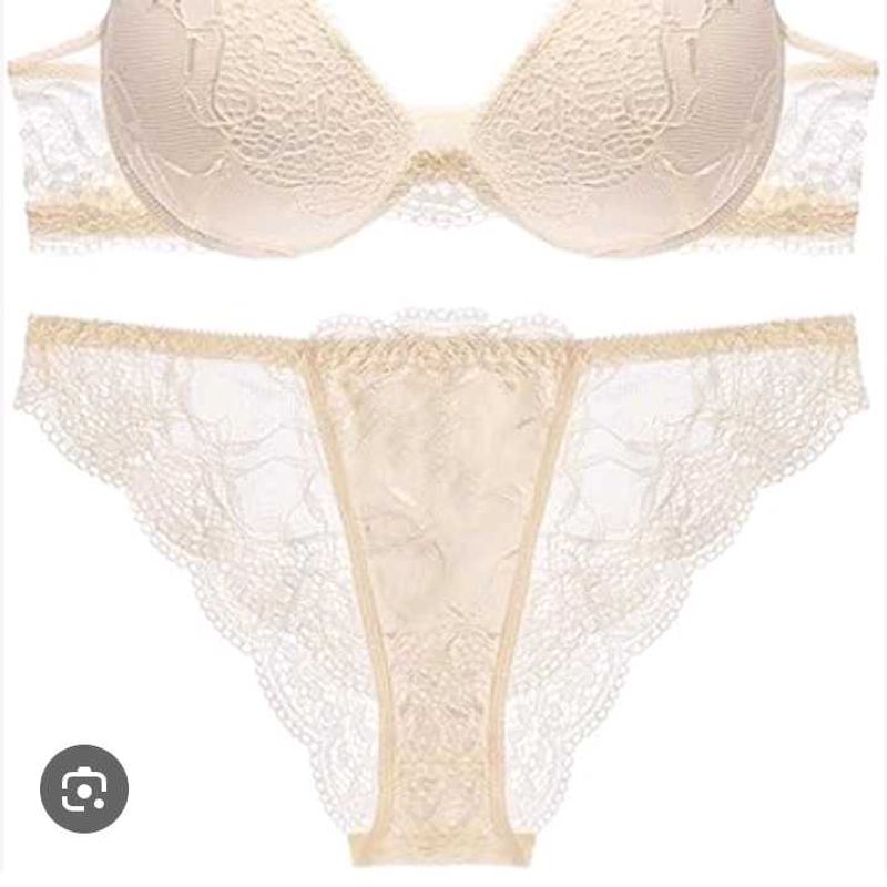 Very Beautiful Girls Women Fashion Push Up Bra P**