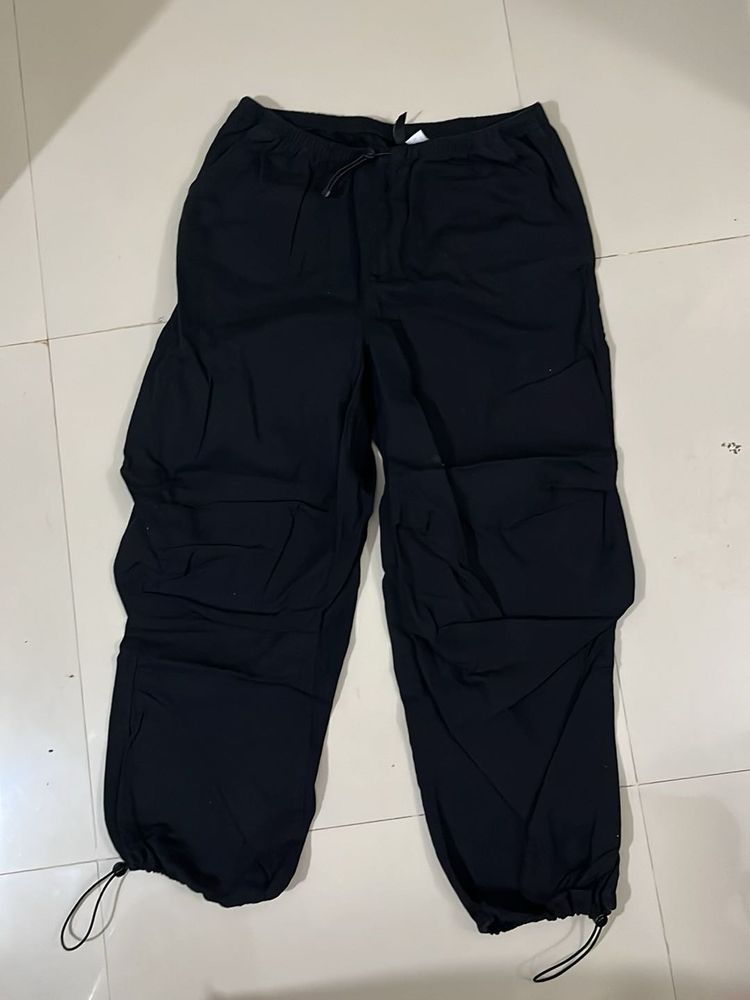 Black Cargo Pants
