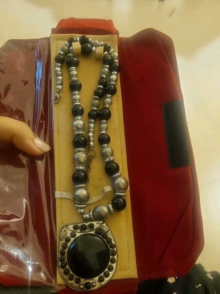 Bohemian Black Neckpiece!