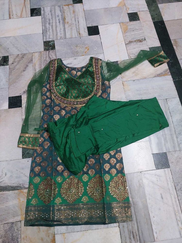 Party Suit Green
