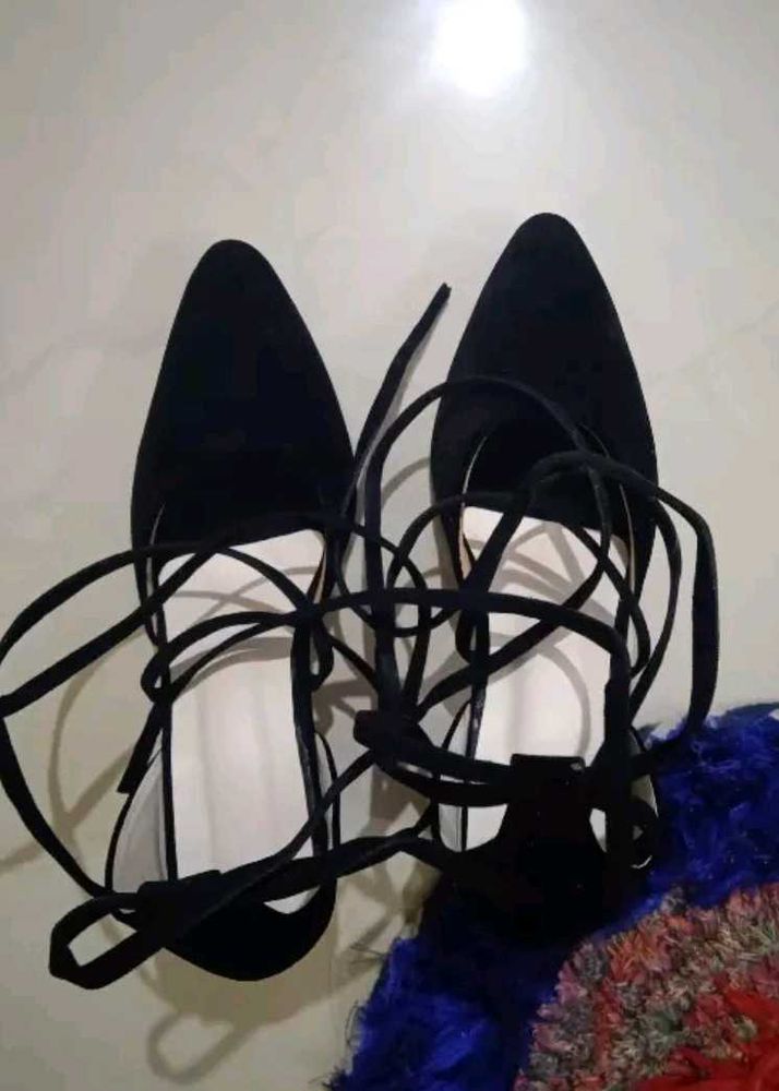Black Tie Up Heels
