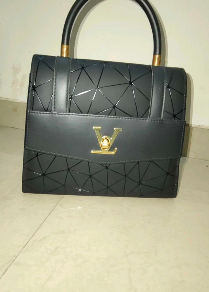 Elegant Handbag