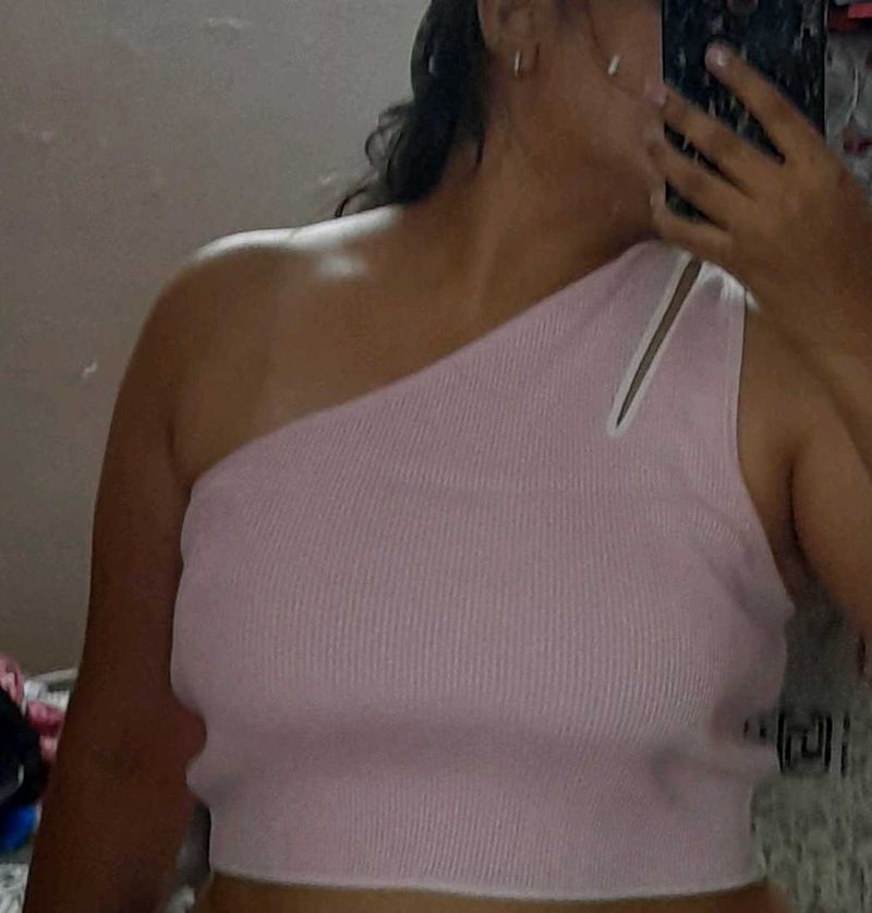 Pink One-Shoulder Top ✨️🎀
