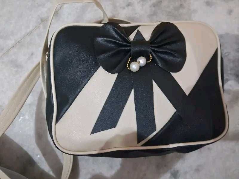 Cute Bow Crossbody Bag