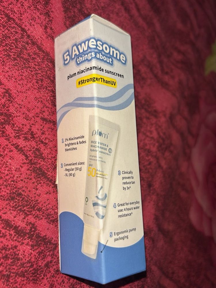Plum Niacinamide Hybrid Sunscreen