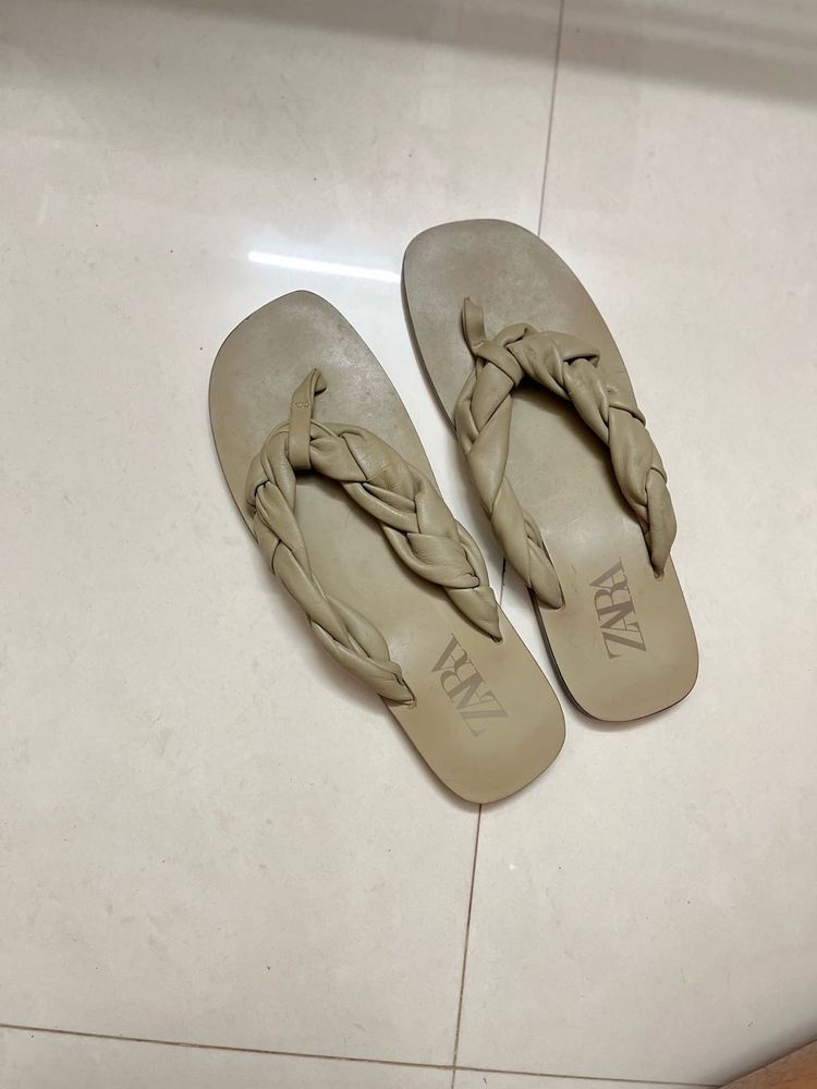 Zara Braided Sandals 👠